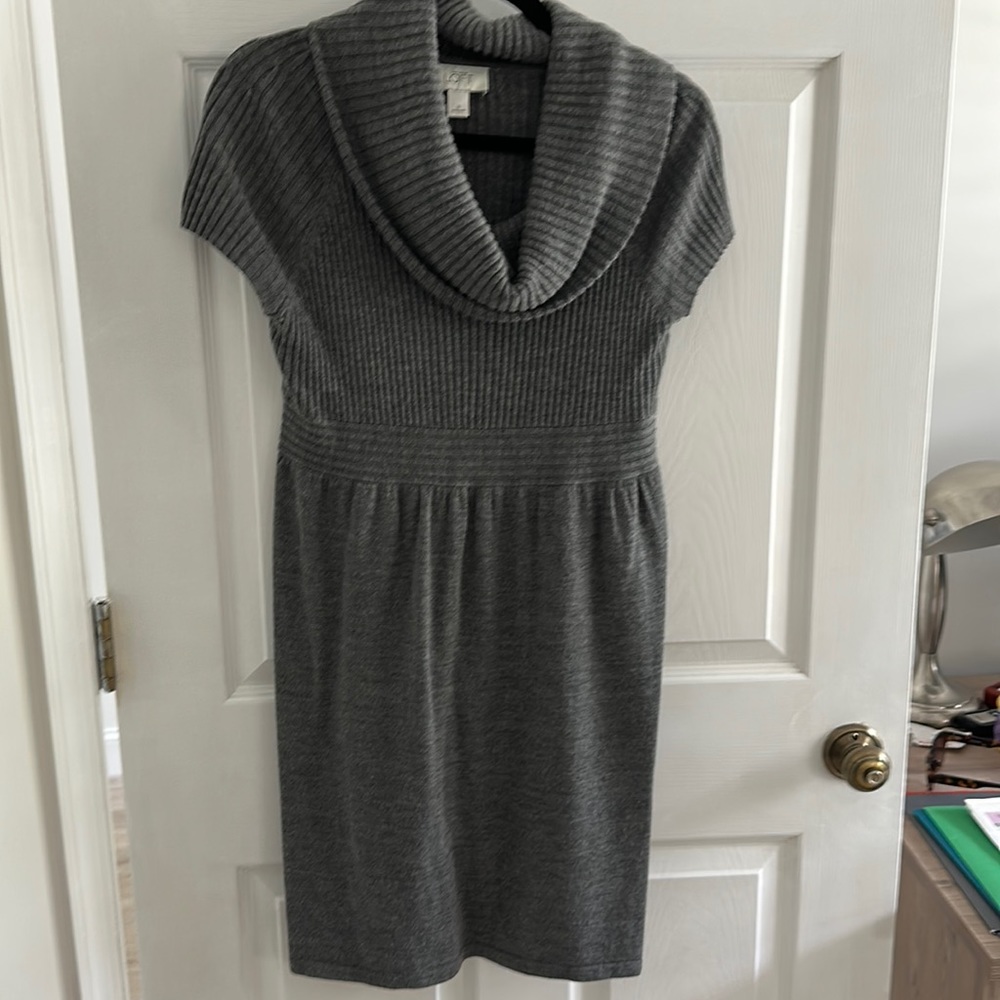 Ann Taylor loft, gray sweater dress